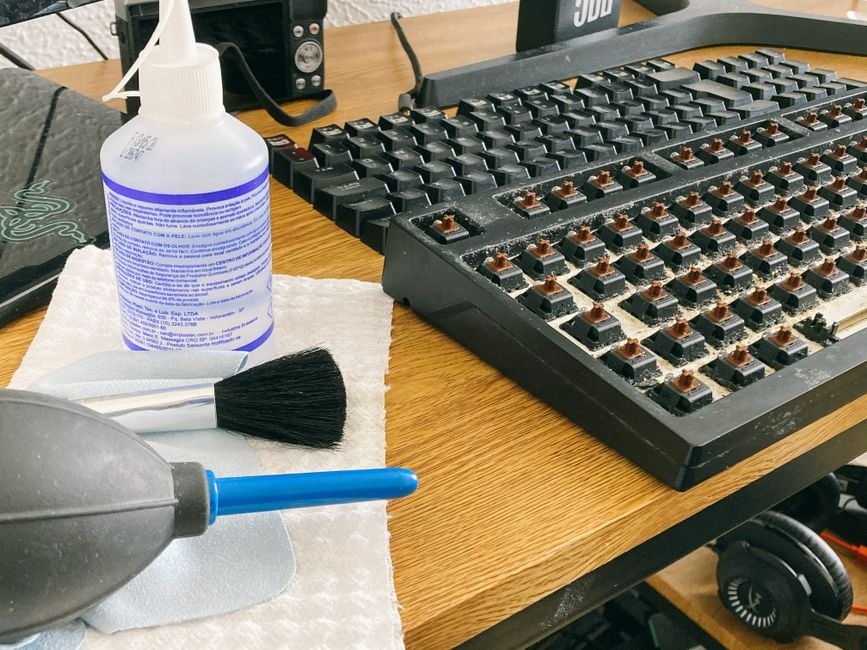 Cleaning laptop vents with compressed air