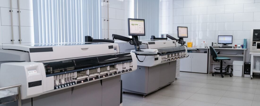 Windows 11 Print Queue Stuck on “Deleting”? The Safe Spooler Cleanup