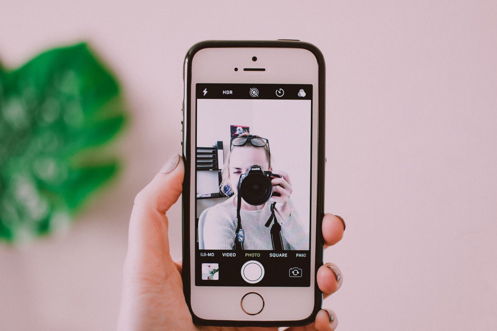 iPhone Screen Recording Not Working? Fix No Sound & Black Screen