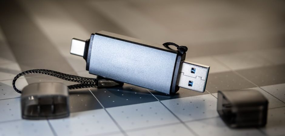 USB Not Recognized or Not Showing Up? 6 Checks Before You Format